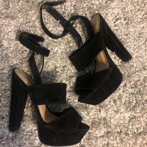 Steve Madden heels size 8.5